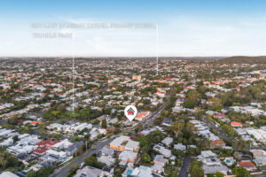46 Kenneth Street, COORPAROO, QLD 4151 Australia