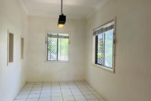 170 Macrossan Avenue, NORMAN PARK, QLD 4170 Australia