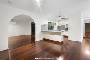 40 Cocas Street, REGENTS PARK, QLD 4118 Australia