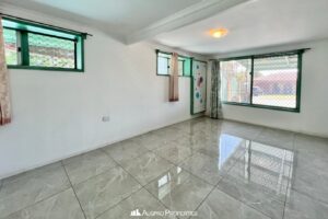 29 Ervatamia Street, RUNCORN, QLD 4113 Australia